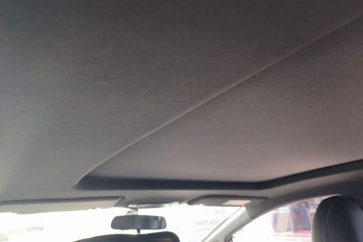 Used AION Y 2021 70 Intelligent Edition Headliner