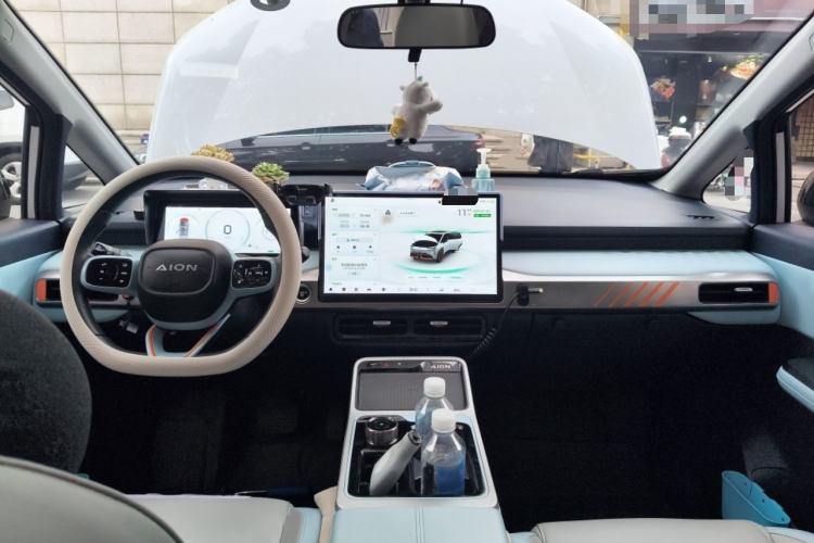 Used AION Y 2021 70 Intelligent Edition Interior 2