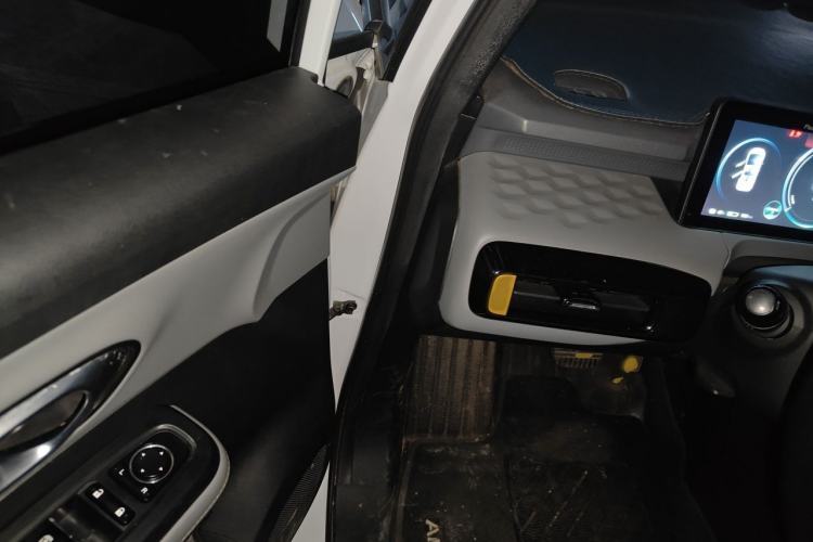 Used AION Y 2021 70 Intelligent Dynamic Edition Interior 3