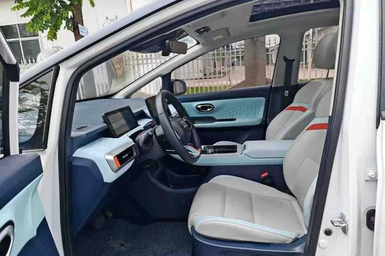Used AION Y 2021 70 Enjoy Vitality Edition Interior 3