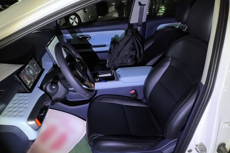 Used AION Y 2021 70 Enjoy Edition Left Front Seat