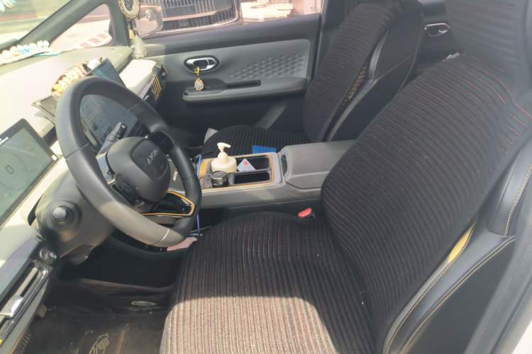 Used AION Y 2021 70 Intelligent Edition Left Front Seat