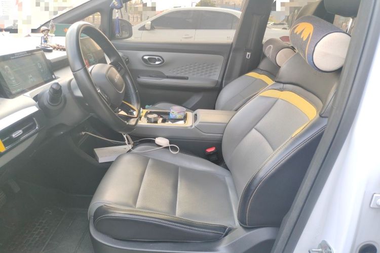 Used AION Y 2021 70 Intelligent Dynamic Edition Left Front Seat