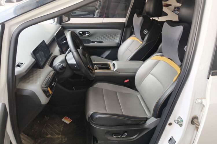 Used AION Y 2021 70 Intelligent Dynamic Edition Left Front Seat