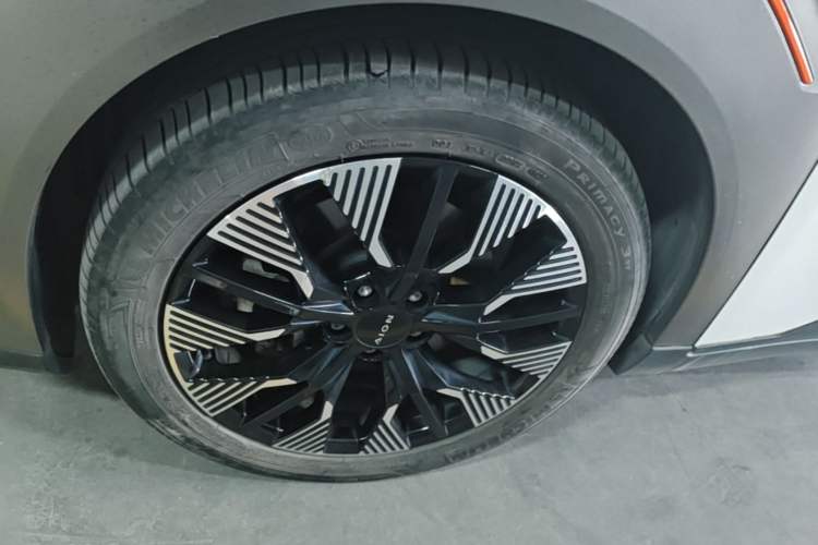 Used AION Y 2021 70 Enjoy Vitality Edition Left Front Wheel Hub