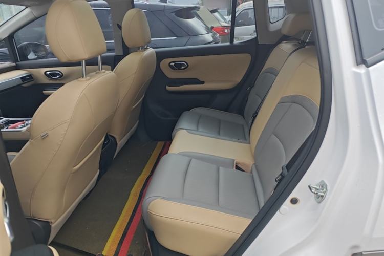 Used AION Y 2021 70 Tech Vitality Edition Left Rear Seat
