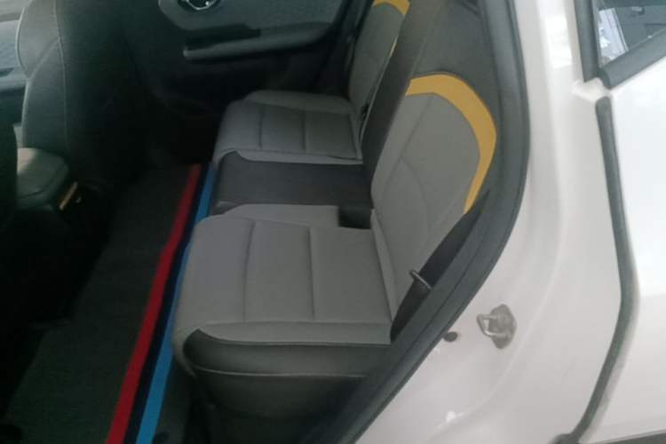 Used AION Y 2021 70 Enjoy Vitality Edition Left Rear Seat