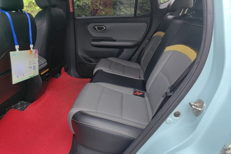 Used AION Y 2021 70 Tech Vitality Edition Left Rear Seat
