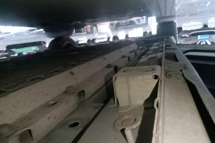 Used AION Y 2021 70 Enjoy Vitality Edition Left Side Sill
