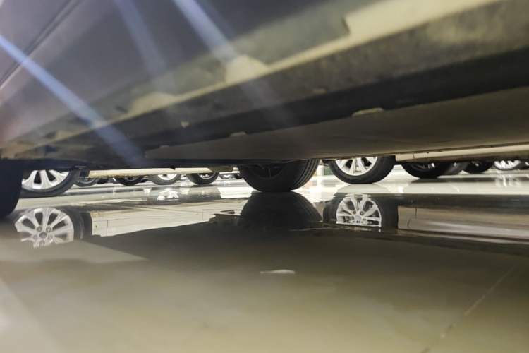 Used AION Y 2021 70 Enjoy Edition Left Side Sill