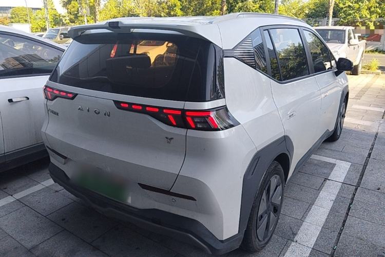 Used AION Y 2021 70 Enjoy Vitality Edition Rear Right 45 Deg