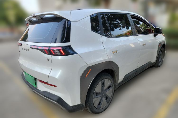 Used AION Y 2021 70 Enjoy Edition Rear Right 45 Deg
