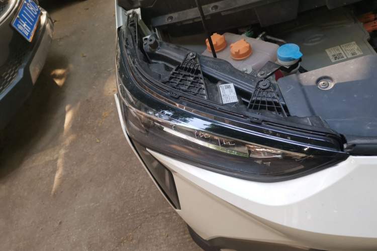 Used AION Y 2021 70 Enjoy Edition Right Front Headlight