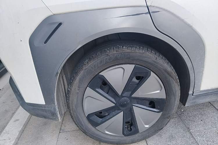 Used AION Y 2021 70 Enjoy Vitality Edition Right Rear Wheel Hub