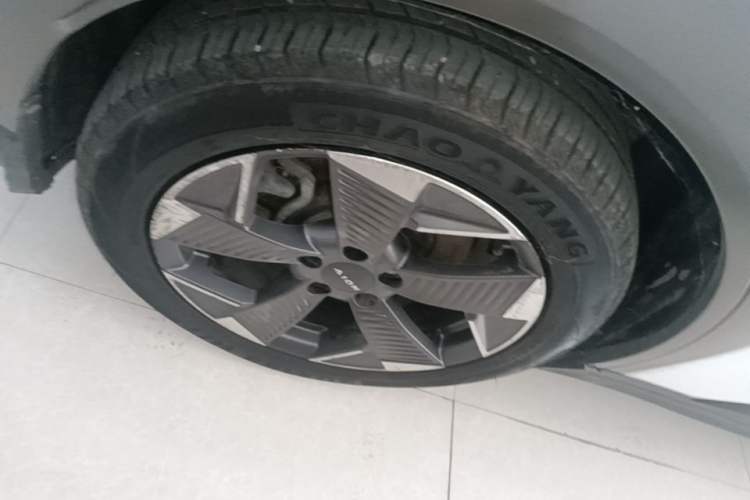 Used AION Y 2021 70 Enjoy Vitality Edition Right Rear Wheel Hub