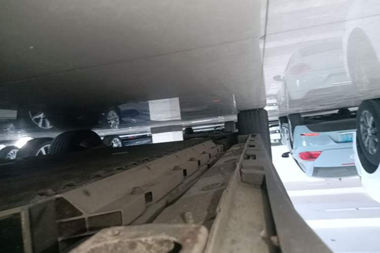 Used AION Y 2021 70 Enjoy Vitality Edition Right Side Sill