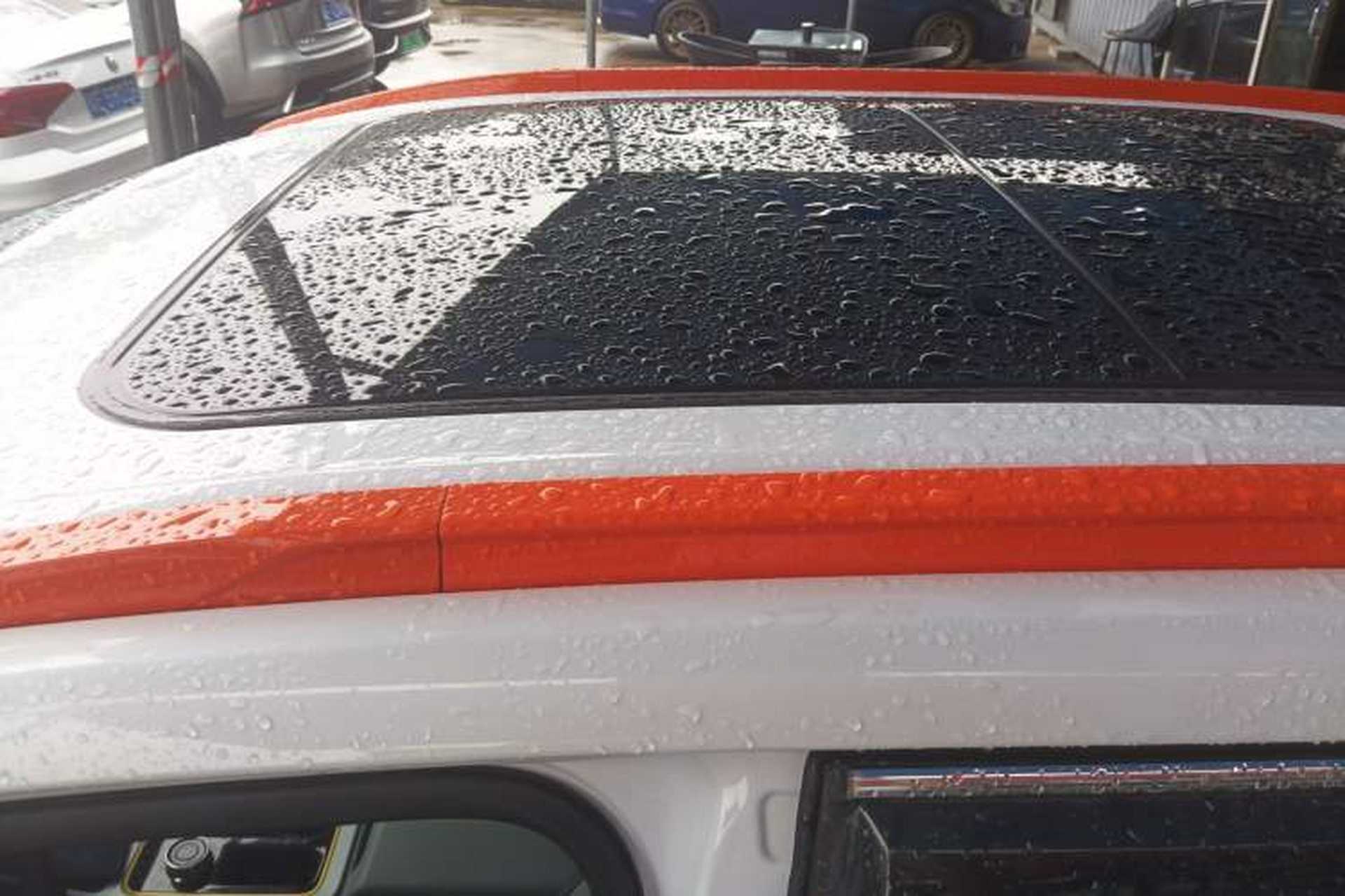 Used AION Y 2021 70 Tech Vitality Edition Roof