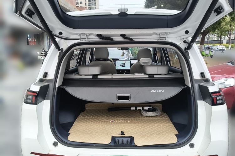 Used AION Y 2021 70 Intelligent Edition Trunk