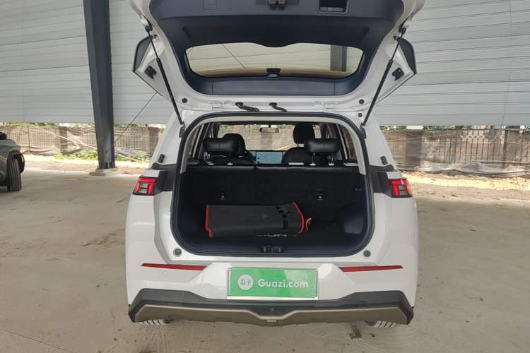 Used AION Y 2021 70 Enjoy Edition Trunk
