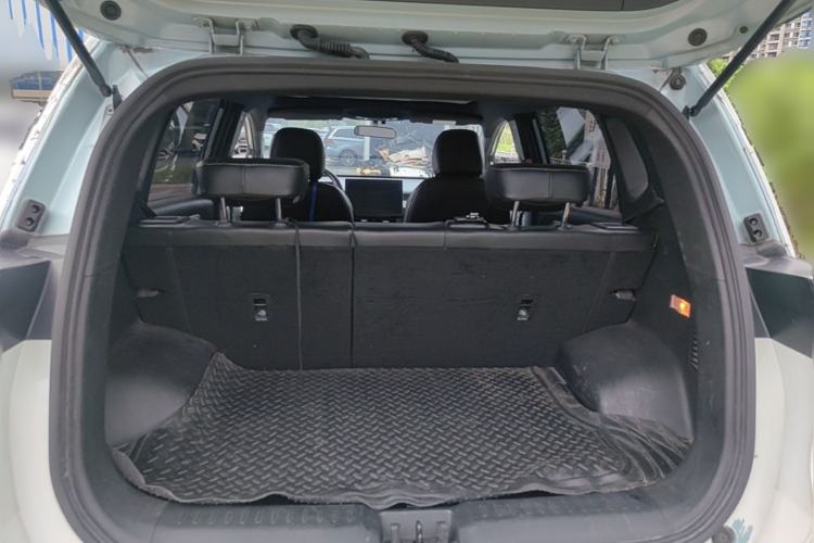 Used AION Y 2021 70 Tech Vitality Edition Trunk