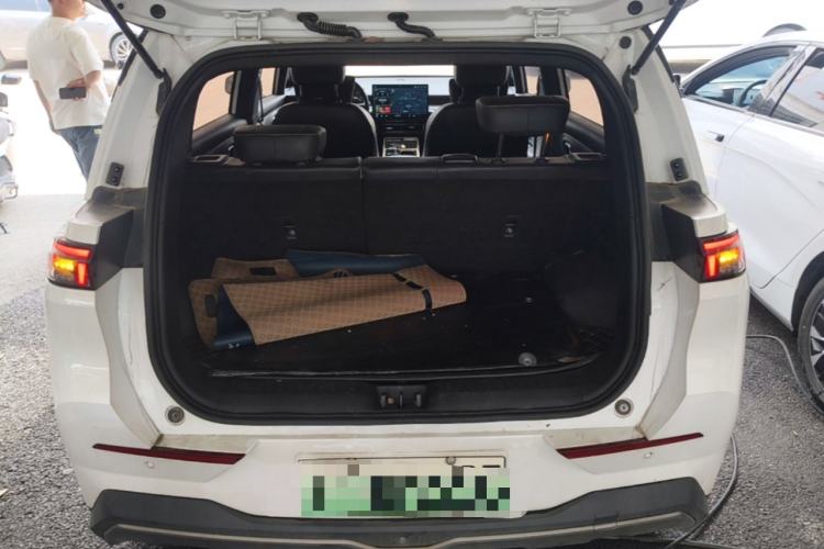 Used AION Y 2021 70 Intelligent Dynamic Edition Trunk