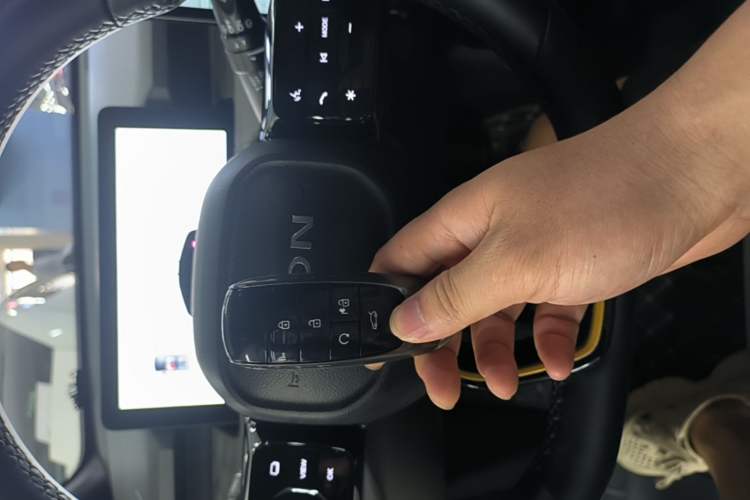 Used AION Y 2021 70 Tech Vitality Edition Vehicle Key