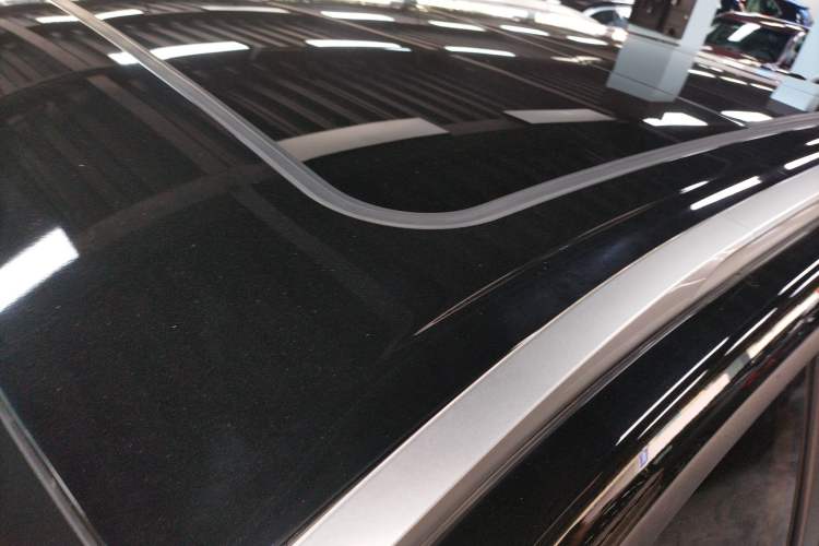 Used AION Y 2021 70 Enjoyment Tech Edition Roof