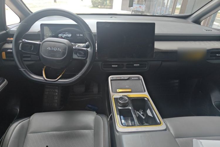 Used AION Y 2022 70 Intelligent Edition Lithium Iron Phosphate Center Console