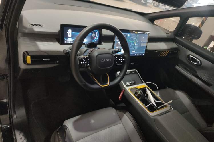 Used AION Y 2022 70 Tech Edition Lithium Iron Phosphate Center Console