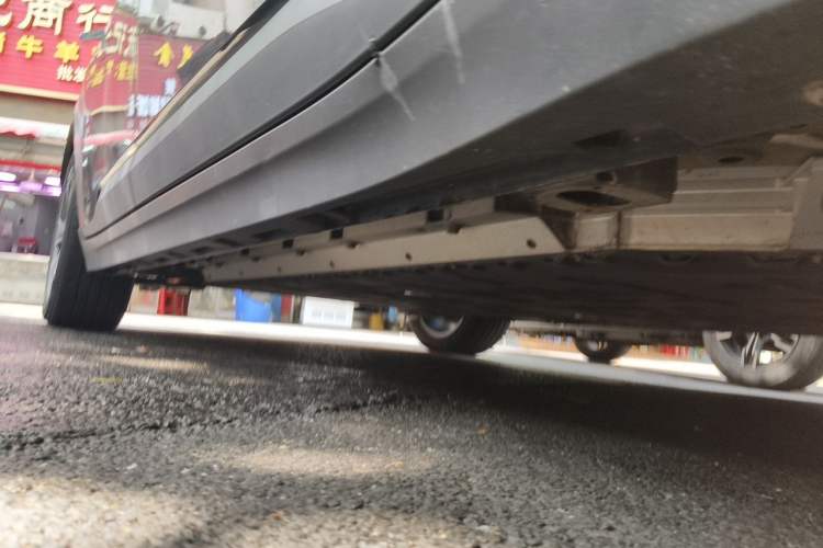 Used AION Y 2022 70 Intelligent Edition Lithium Iron Phosphate Chassis Front Right