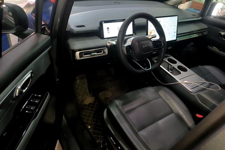 Used AION Y 2022 Plus 70 Smart Edition Driver Seat