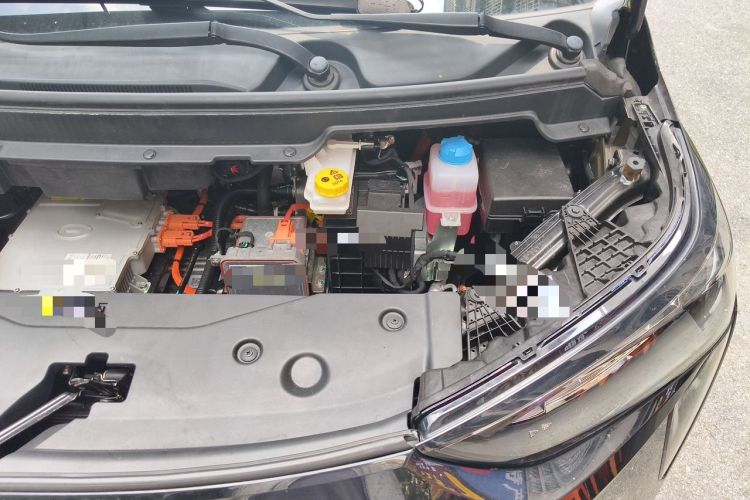 Used AION Y 2022 70 Intelligent Edition Lithium Iron Phosphate Engine Bay Left