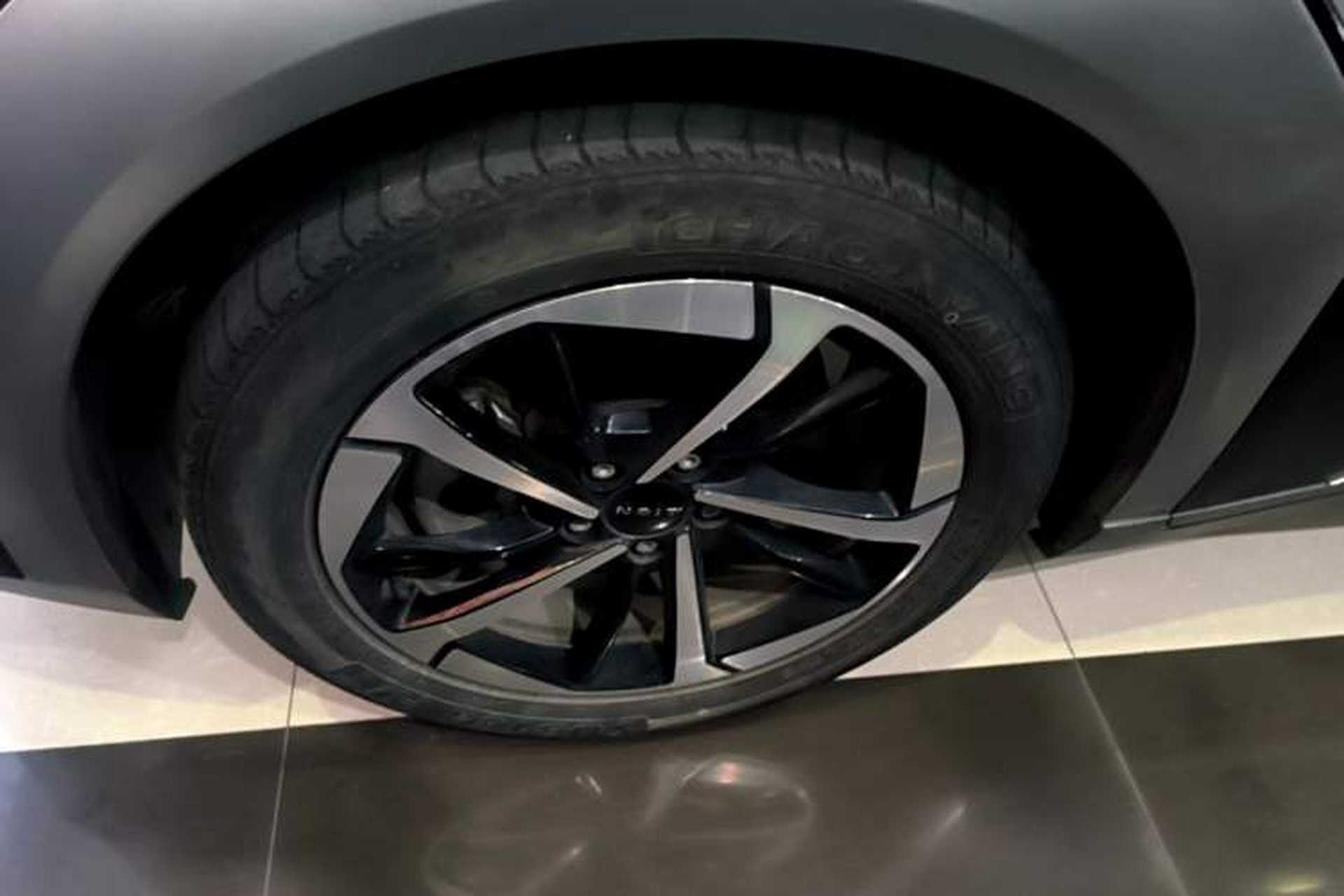 Used AION Y 2022 Plus 70 Smart Edition Left Front Wheel Hub