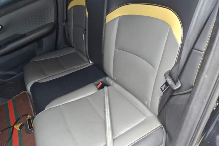 Used AION Y 2022 70 Intelligent Edition Lithium Iron Phosphate Left Rear Seat