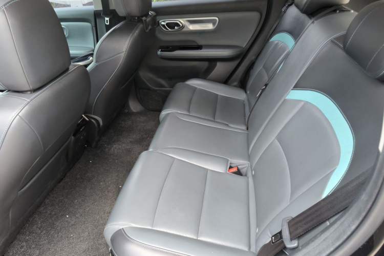 Used AION Y 2022 70 Enjoyment Edition Lithium Iron Phosphate Left Rear Seat