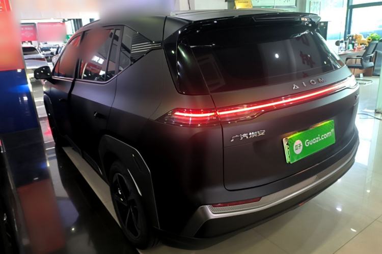 Used AION Y 2022 Plus 70 Smart Edition Rear Left 45 Deg