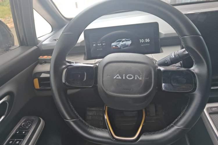 Used AION Y 2022 70 Intelligent Edition Lithium Iron Phosphate Steering Wheel