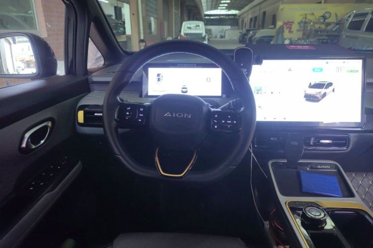 Used AION Y 2022 80 Ultra-Long Range Edition Steering Wheel