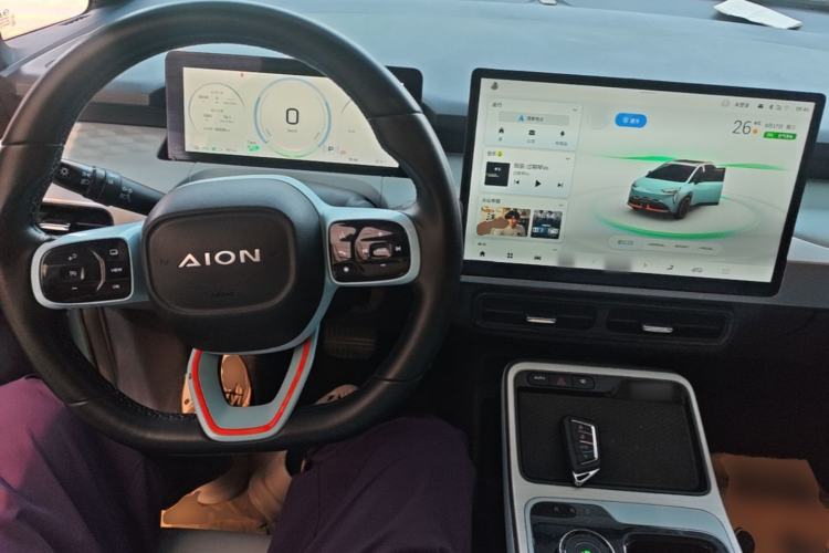 Used AION Y 2022 70 Intelligent Edition Lithium Iron Phosphate Center Console