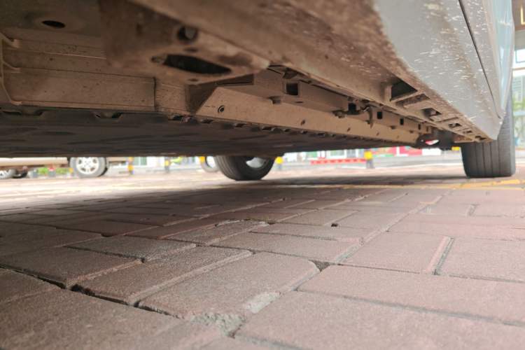 Used AION Y 2022 Plus 70 Smart Edition Chassis Front Left