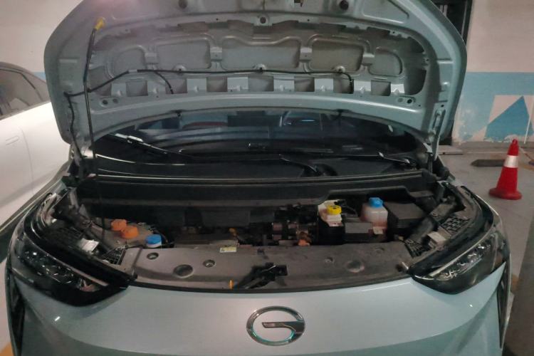 Used AION Y 2022 80 Ultra-Long Range Edition Engine Bay