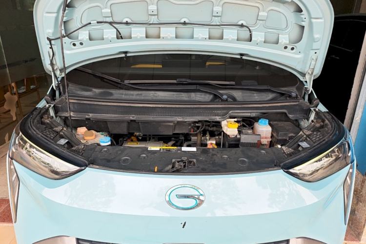 Used AION Y 2022 70 Intelligent Edition Lithium Iron Phosphate Engine Bay