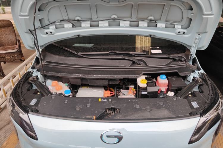 Used AION Y 2022 Plus 70 Tech Edition Engine Bay