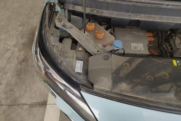 Used AION Y 2022 Plus 70 Smart Edition Engine Bay Right