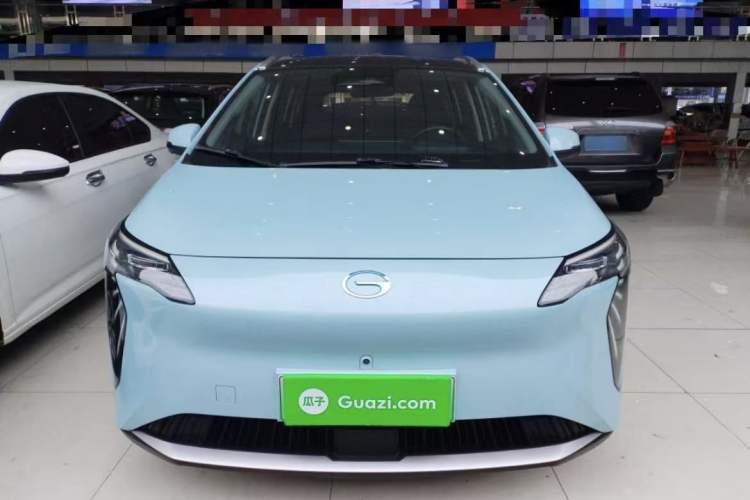 Used AION Y 2022 Plus 80 Smart Edition Exterior 2