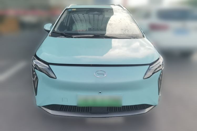 Used AION Y 2022 Plus 70 Tech Edition Front