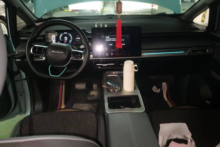 Used AION Y 2022 Plus 70 Tech Edition Interior 2