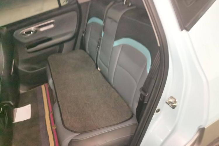 Used AION Y 2022 Plus 70 Tech Edition Interior 4