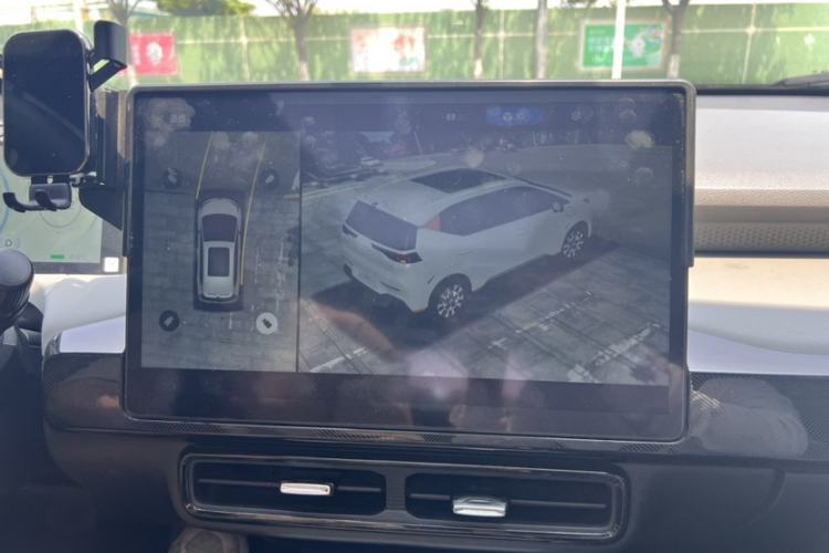 Used AION Y 2022 70 Intelligent Edition Lithium Iron Phosphate Interior 9