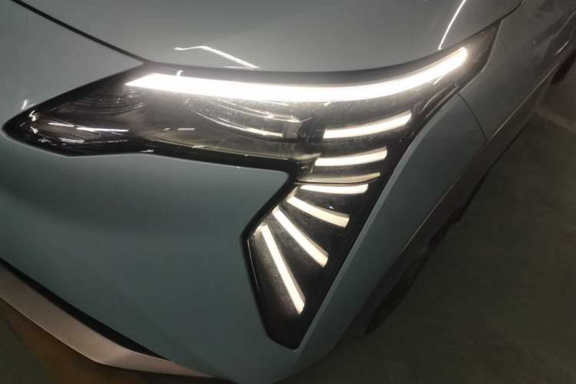 Used AION Y 2022 Plus 70 Tech Edition Left Front Headlight